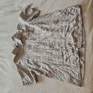 Short sleeve linen button up shirt